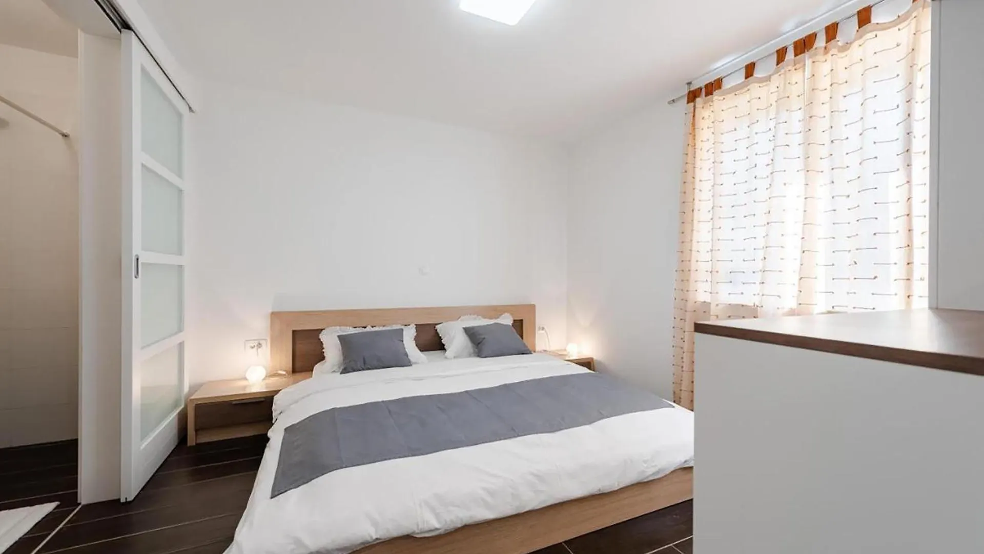 3 Bedroom Stunning Home In Tkon