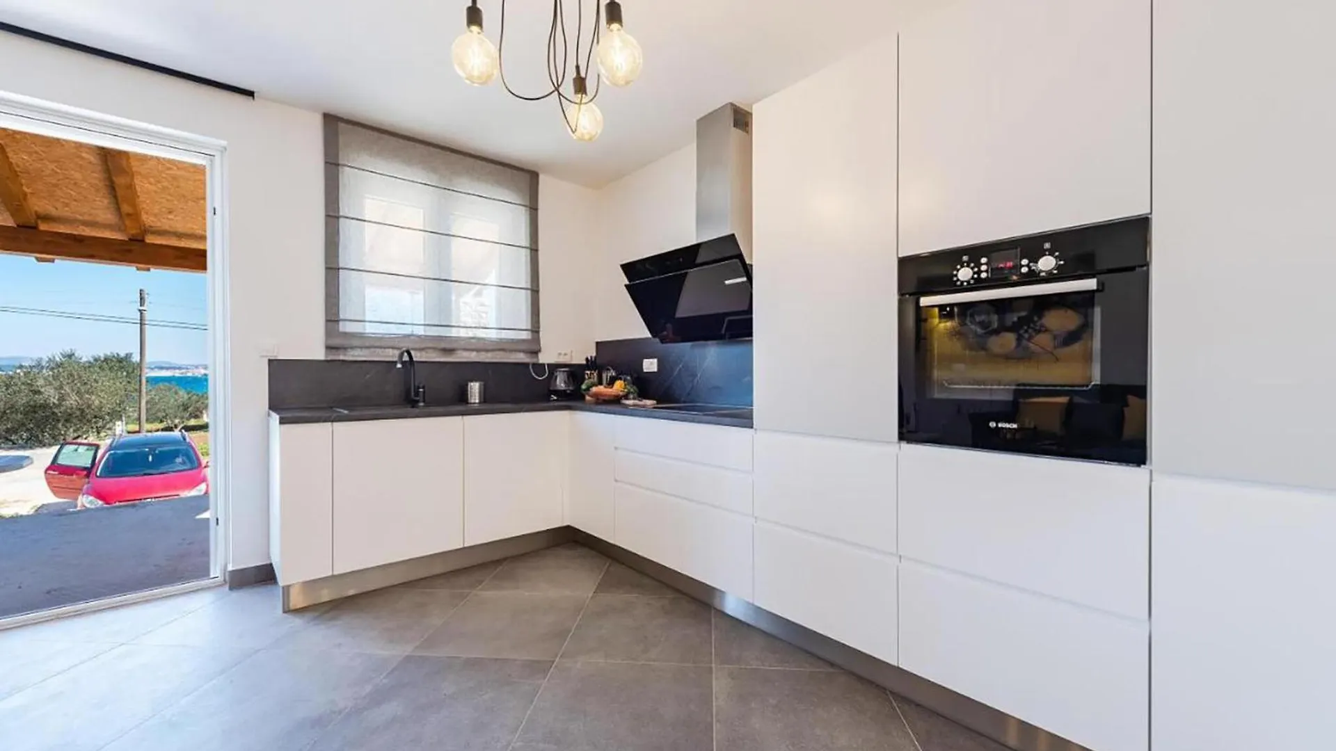3 Bedroom Stunning Home In Tkon Holiday home